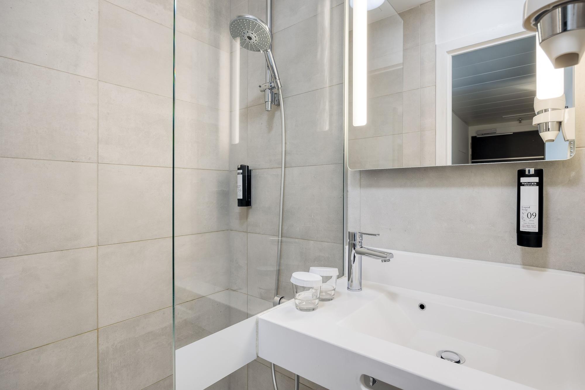 B&B Hotel Antwerpen Zuid Exterior photo